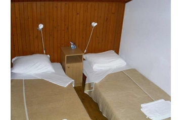 Chorwacja Privát Brela, Zewnątrz